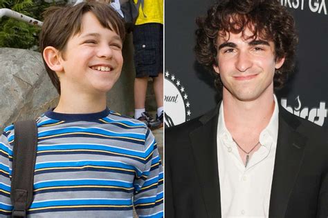 turn around diary of a wimpy kid|diary of a wimpy kid cast.